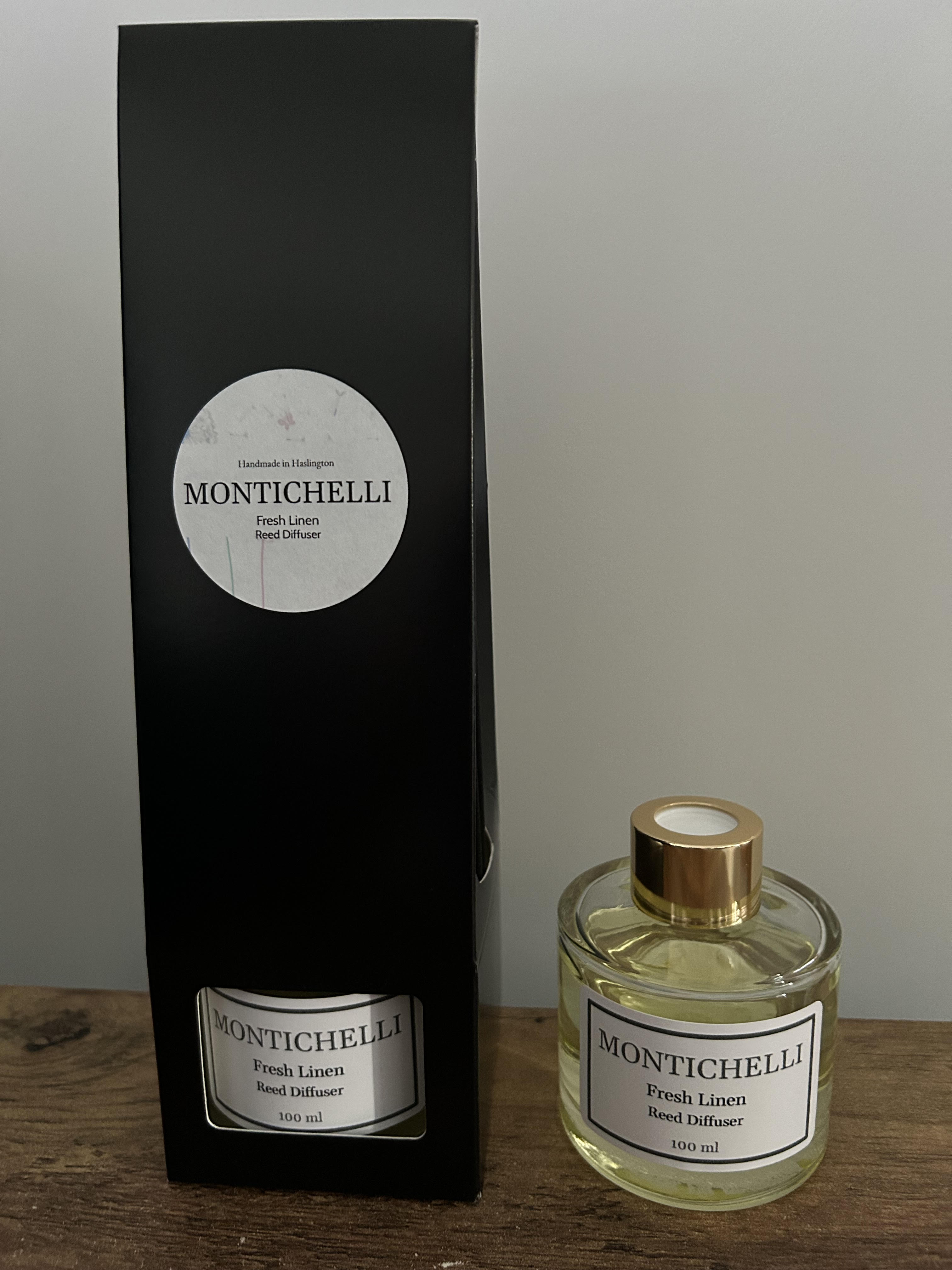 Fresh Linen Reed Diffuser 100ml